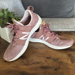 New Balance Fresh Foam Sz 8